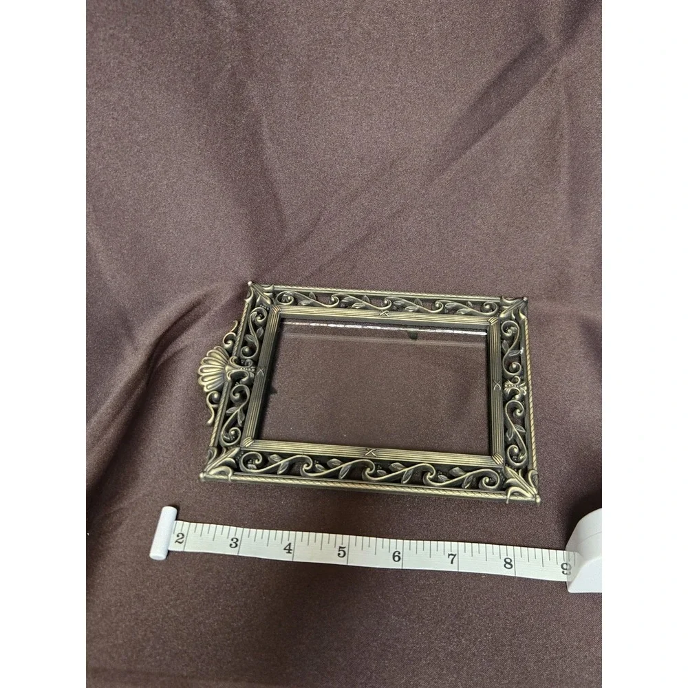 Vintage Ornate Metal (Heavy) 4x6 Picture Frame. Stand Or Hang. VGVC